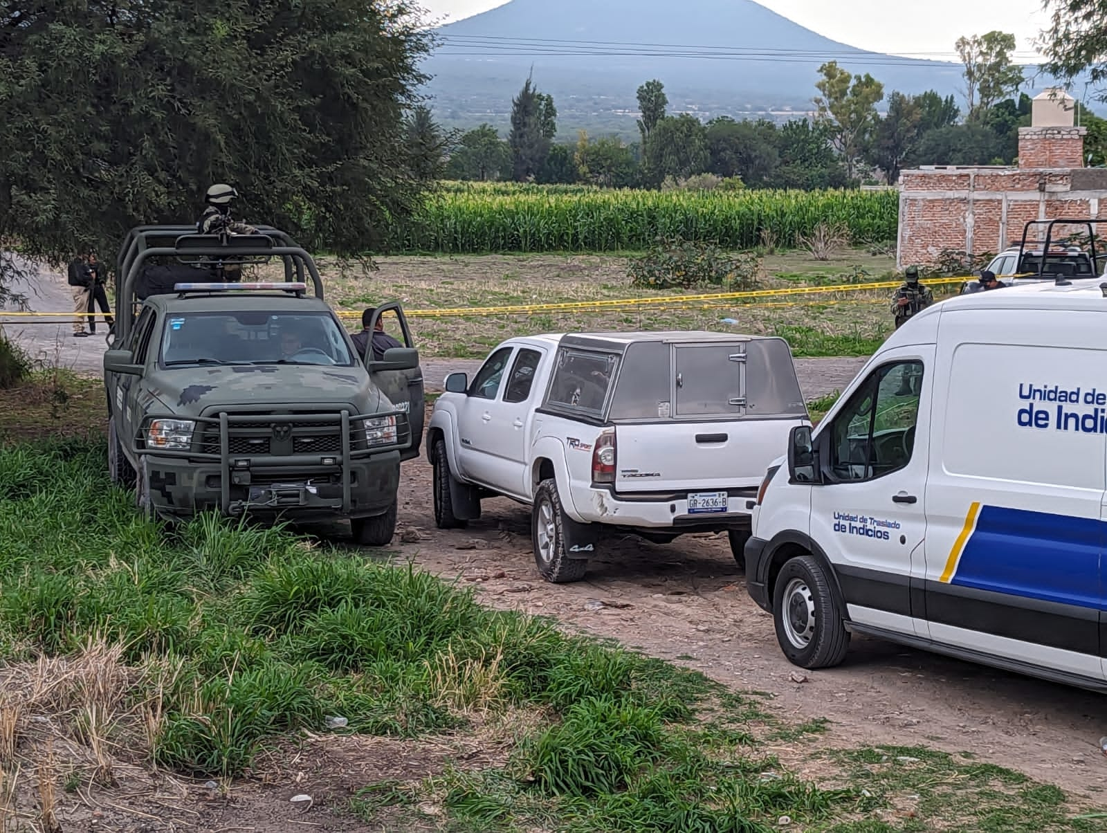 Asesinan A Dos Hombres Y Lesionan A Mujer En Merino